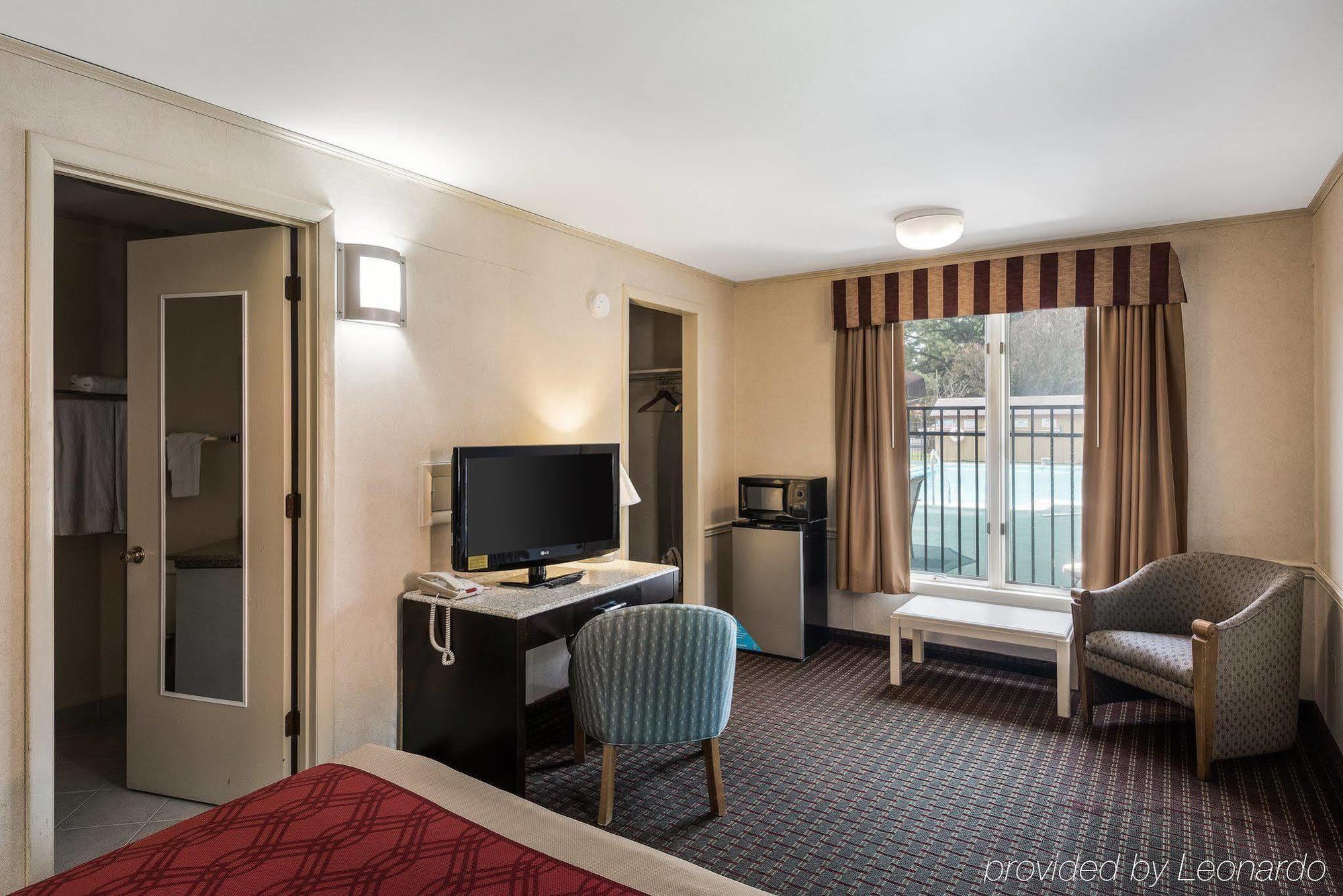 Econo Lodge Pocomoke City Hwy 13 מראה חיצוני תמונה
