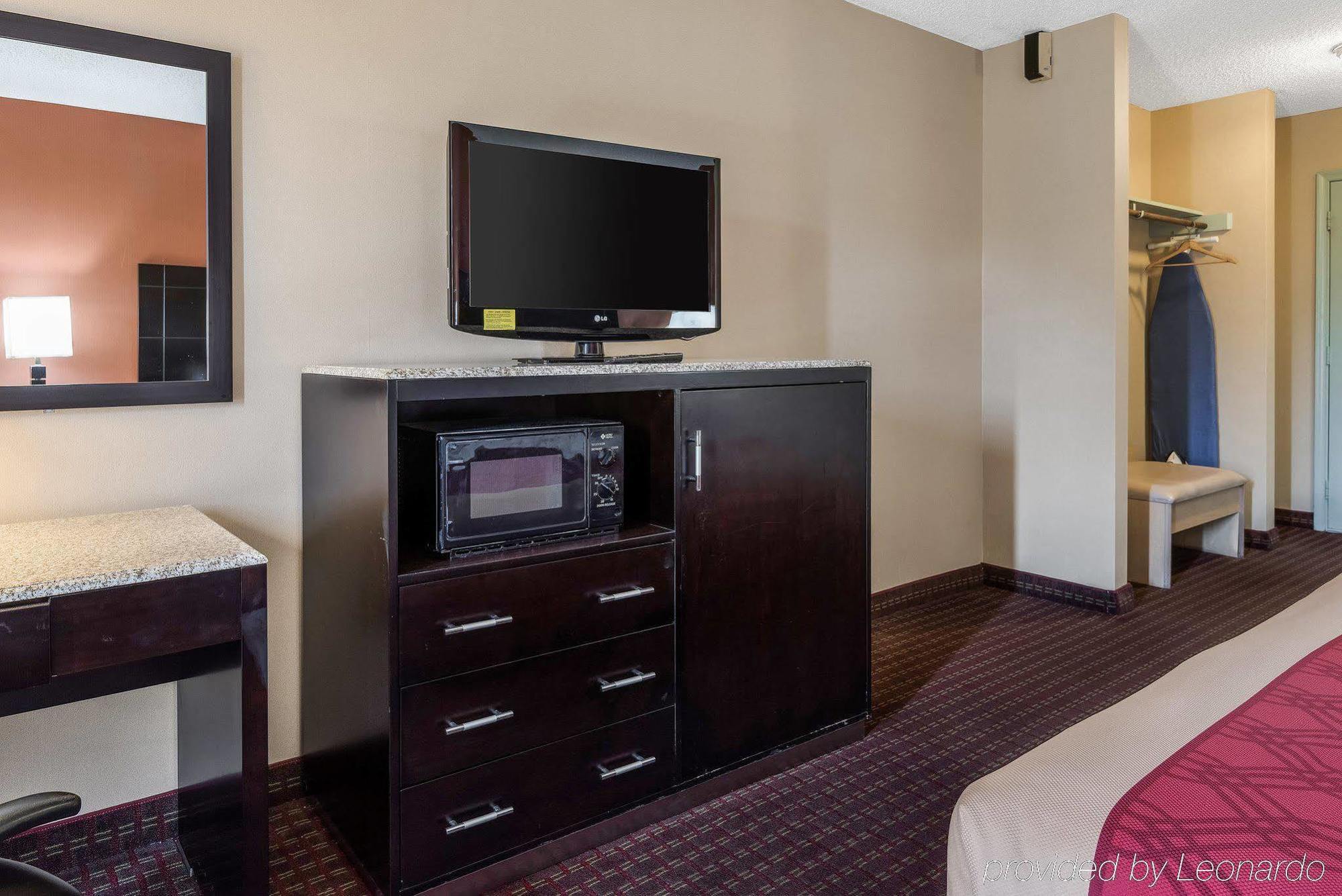 Econo Lodge Pocomoke City Hwy 13 מראה חיצוני תמונה